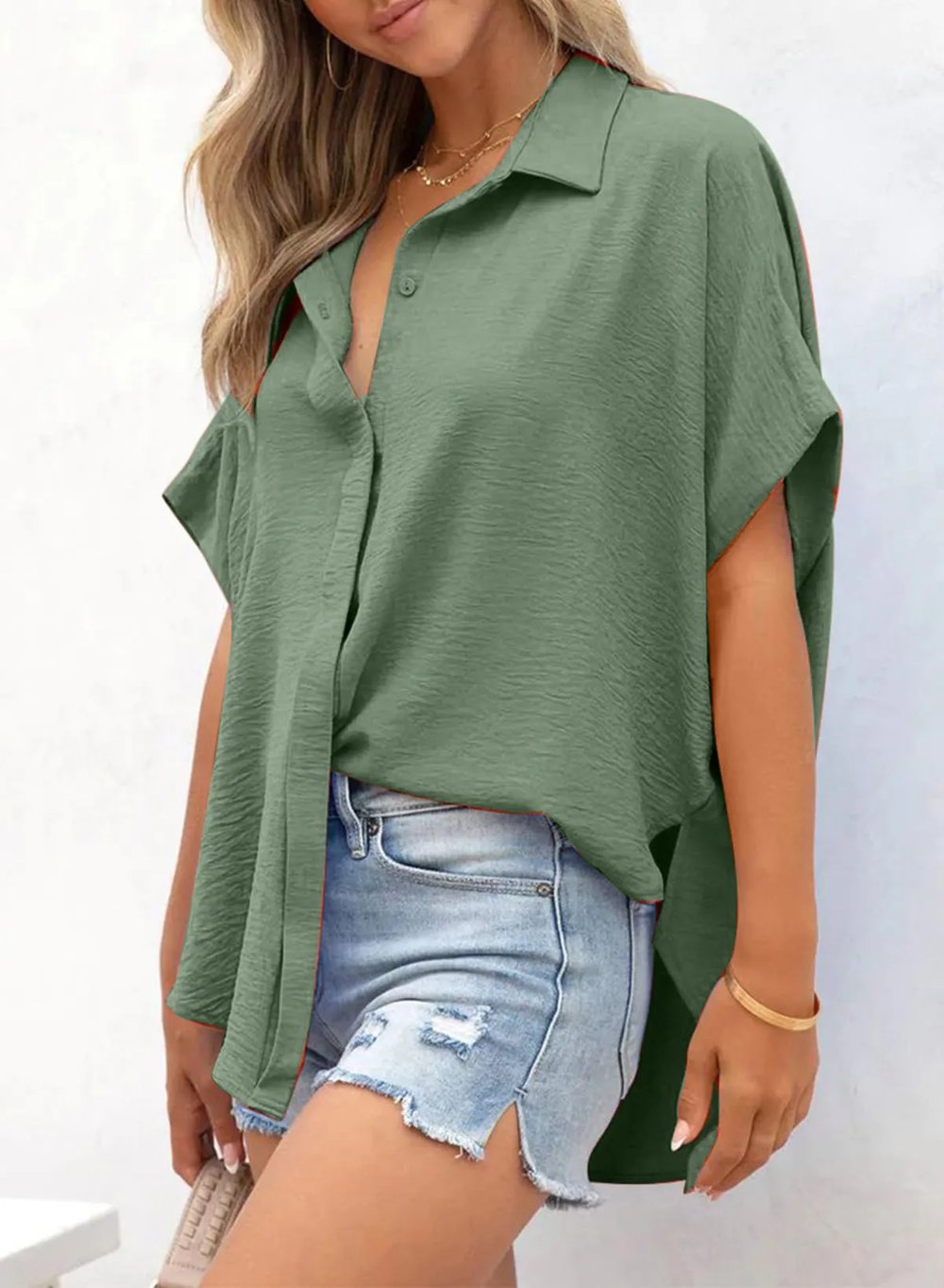 Masha | Chic Button Top